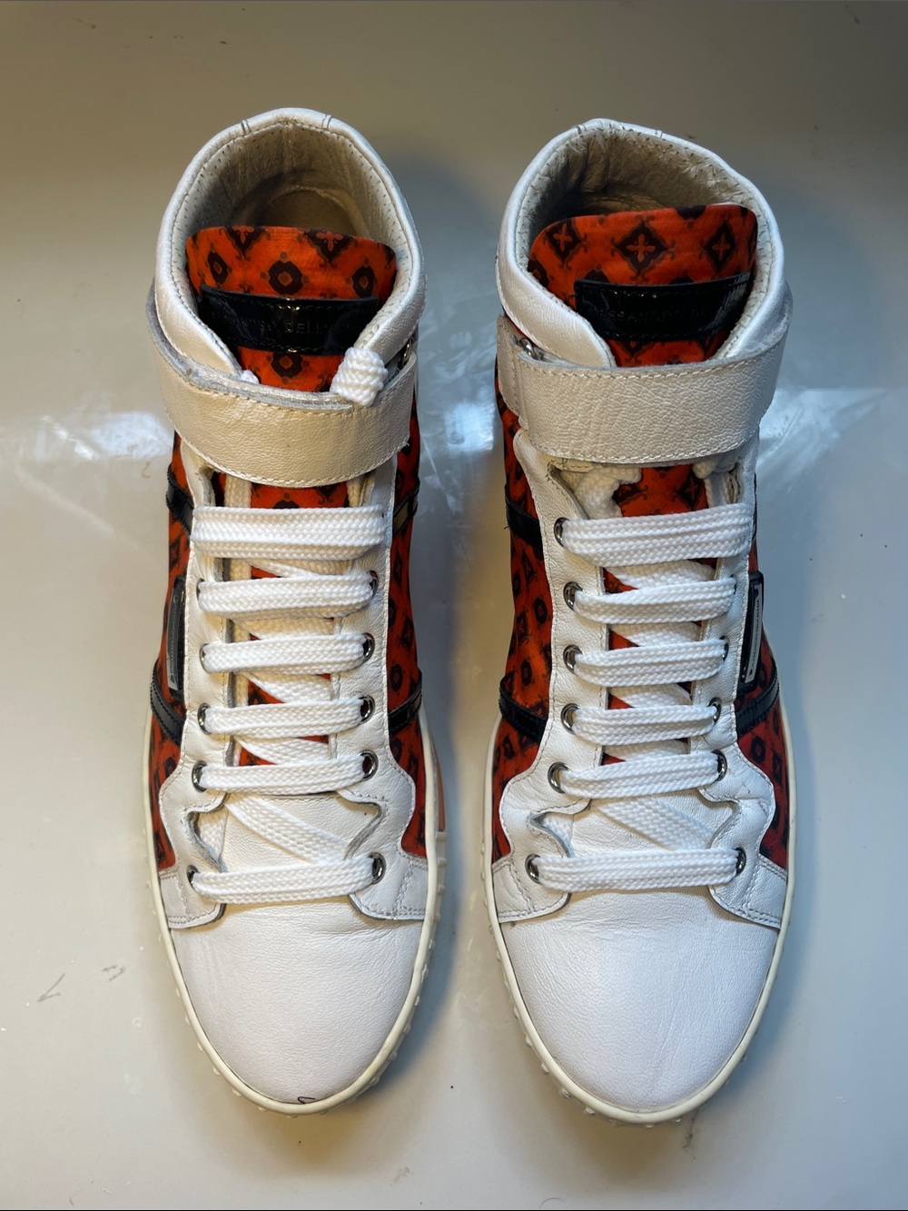 Alessandro Dell'Acqua White and Orange men snearkers sz 44